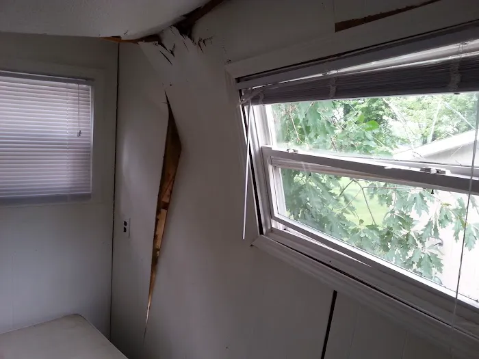 Holiday Terrace Mobile Home Park Picture 7