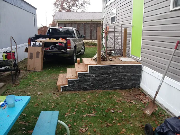 Holiday Terrace Mobile Home Park Picture 2