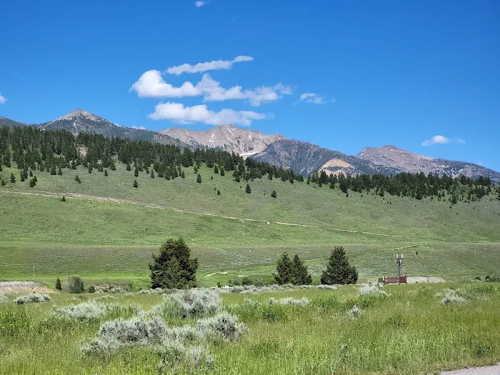 West Fork Madison Campground Picture 4