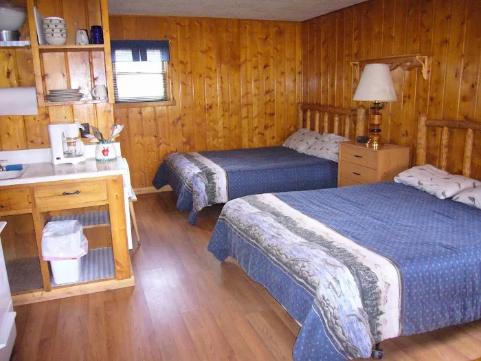 West Fork Cabin Camp Picture 9