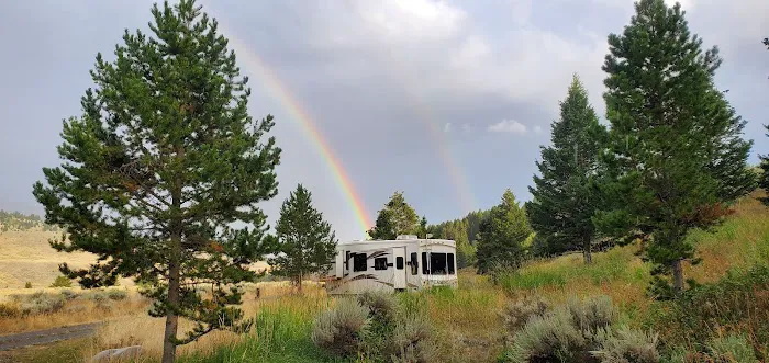 Riverview Campground Picture 5