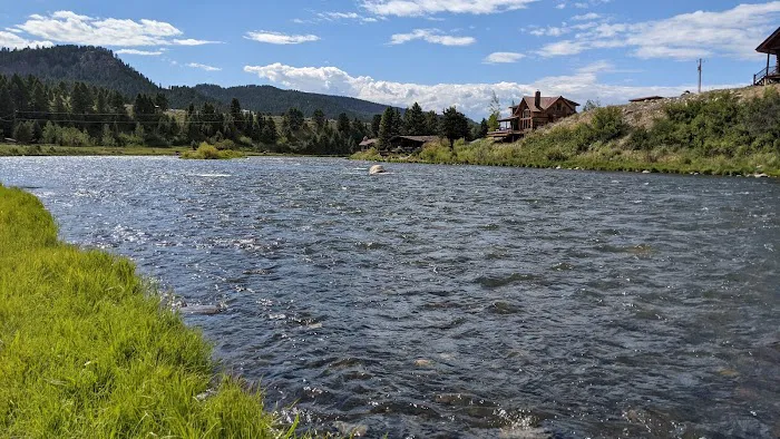 Madison River Campground Picture 3
