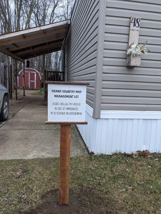 Grand Country Mobile Home Village Picture 6