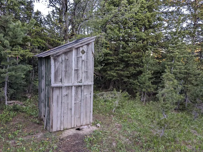 WINDY PASS CABIN Picture 9