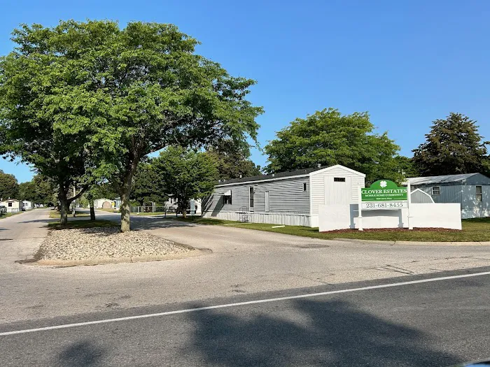 Clover Estate Mobile Home Park Picture 6