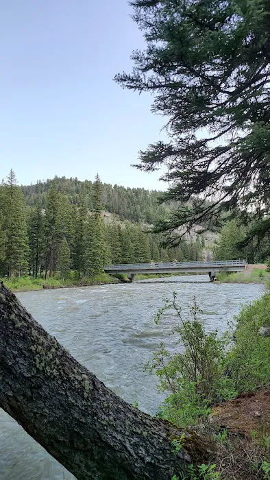 Red Cliff Campground Picture 5