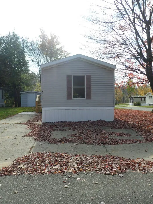 Country Estates Mobile Home Park Picture 2