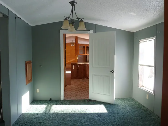 Country Estates Mobile Home Park Picture 10