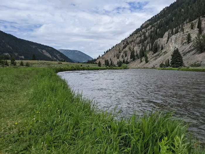 Taylor Fork Road Picture 8