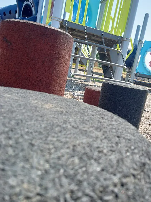 Sawyier Pointe Picture 9