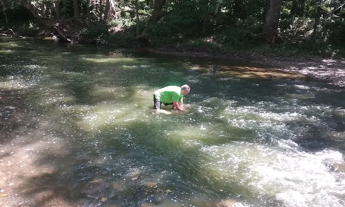 Duckers Mobile Home Park Picture 9