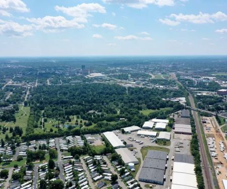 Suburban Pointe Mobile Home Park