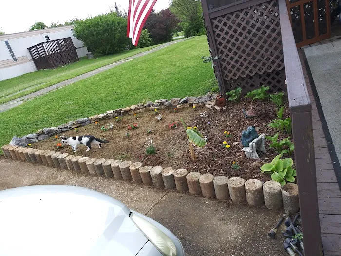 Imperial Mobile Home Park Picture 8