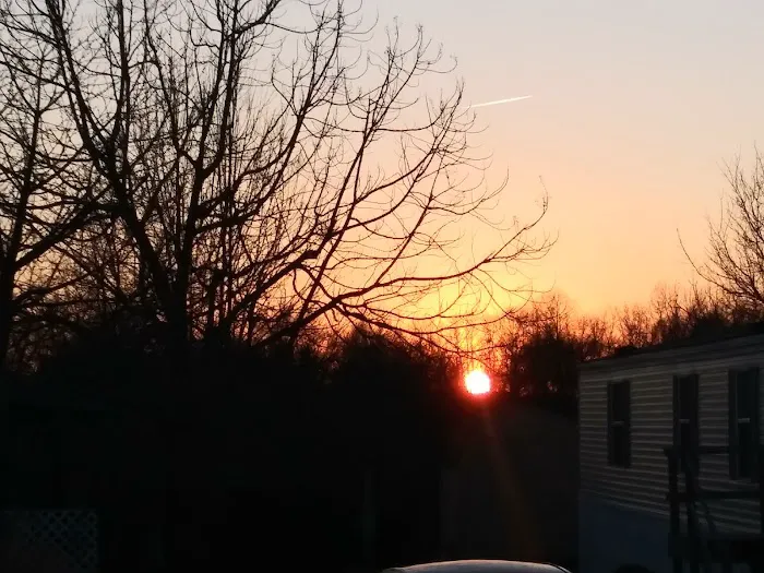 Imperial Mobile Home Park Picture 5