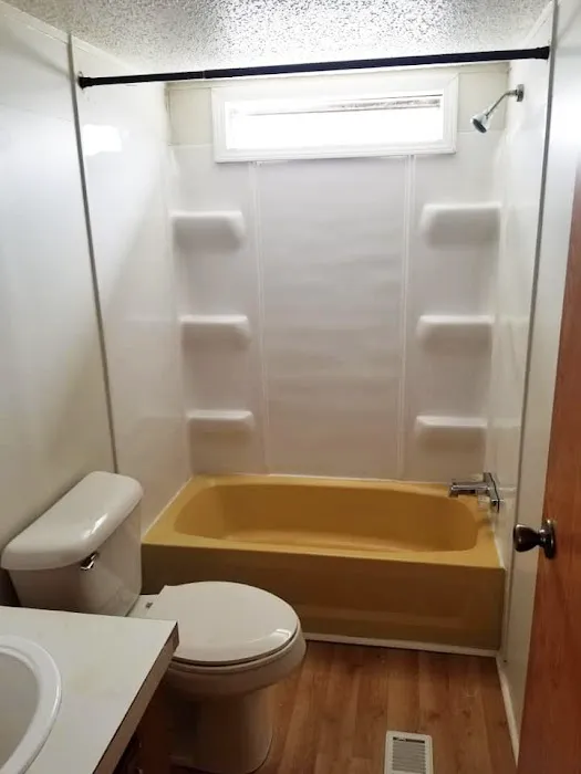 Royal Mobile Home Park Picture 4