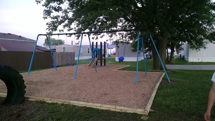 Avon Village Mobile Home Park Picture 7