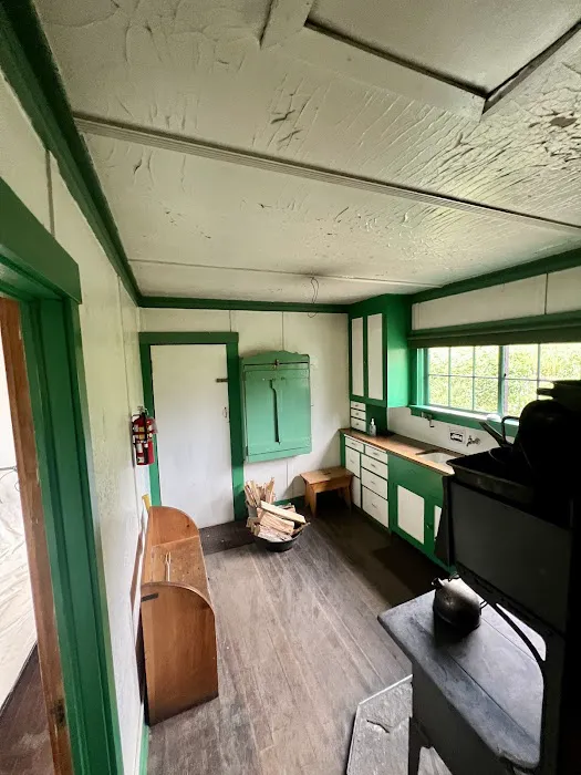 Big Trinity Lake - Rental Cabins Picture 2