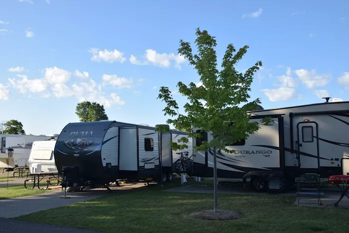 Northpointe Shores RV Resort Picture 7