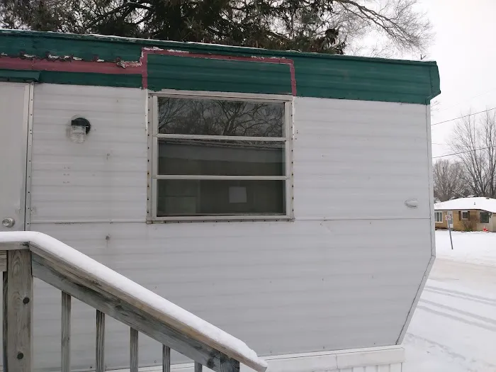 Bridgeport Mobile Home Park Picture 3