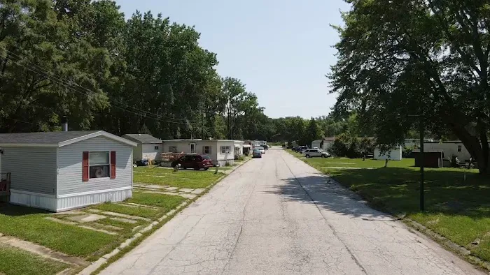 Saginaw Estates Mobile Home Park Picture 9
