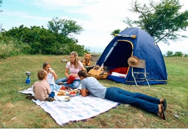 Essential Camping Gear Checklist for First-Time Campers to Ensure a Smooth Outdoor Experience