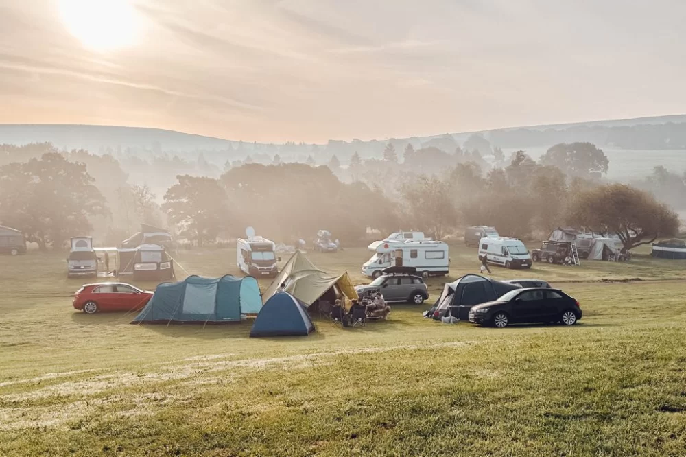 Practical Zero-Waste Camping Tips for Eco-Conscious Travelers to Enjoy Sustainable Adventures