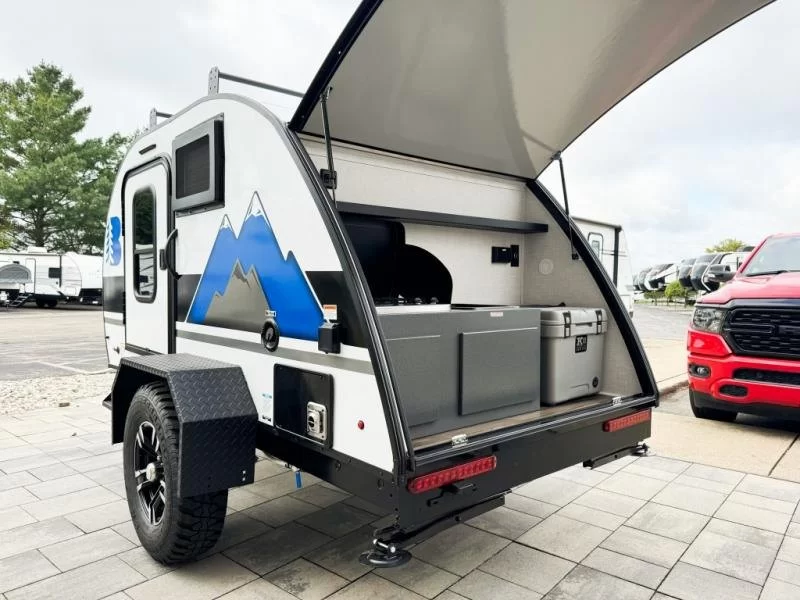 Inspiring the Next Generation of Campers: Sharing Your Passion for the Outdoors