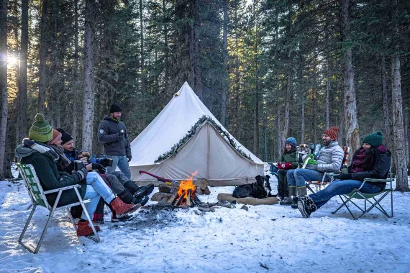 How to Stay Warm and Enjoy Winter Camping