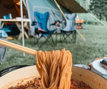 Easy One-Pot Camping Recipes: Expert Advice and Gear Recommendations