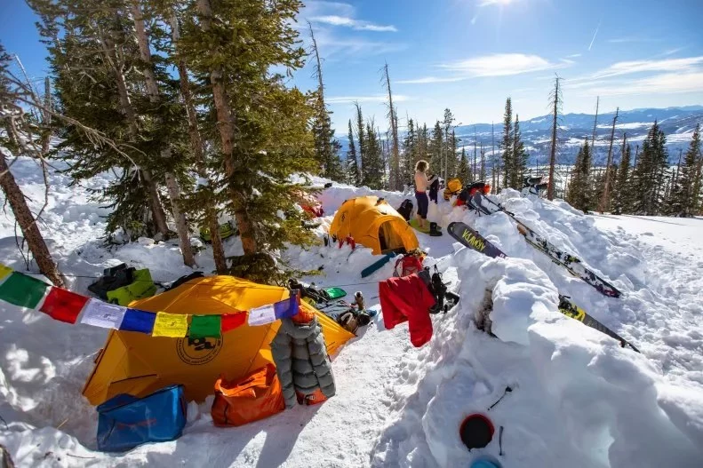 Ultimate Guide to Winter Camping in the U.S. – Tips and Recommendations